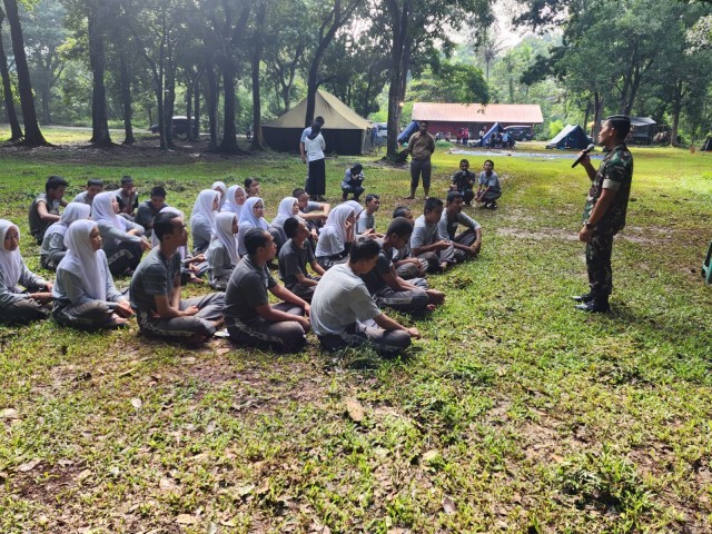 Wasbang Metode Kepemimpinan Militer, Type dan Gaya (Leadership) Kepada Siswa SMK 69 Jakarta Timur