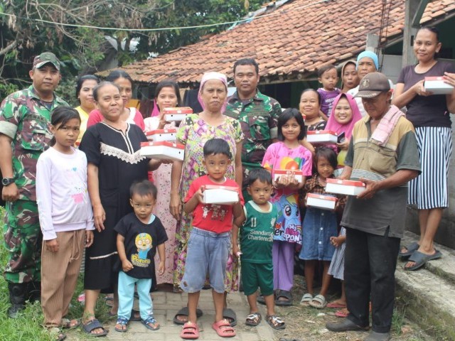 Kegiatan Rutin Jum'at Berkah Kodim 0510/Tigaraksa