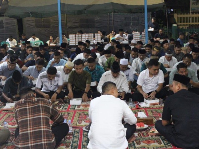 Acara Buka Bersama Keluarga Besar Rangkok