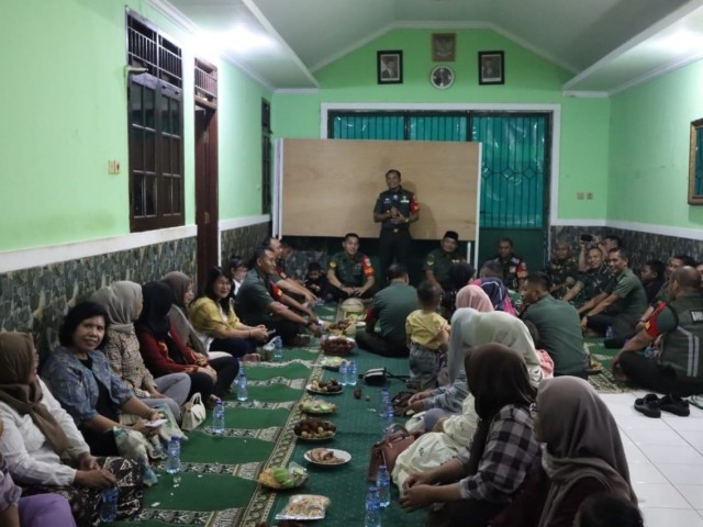 Pererat Silahturahmi dan kekompakan, Koramil 05/Kebayoran Baru Melaksanakan Buka Puasa Bersama 
