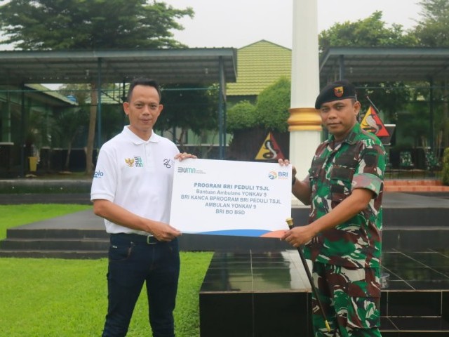 Batalyon Kavaleri 9/SDK Terima bantuan Mobil Ambulan dari Bank BRI Peduli