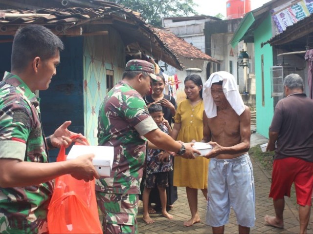 Peduli Rakyat, Kodim 0510/Tigaraksa Rutin Gelar Jum'at Berkah