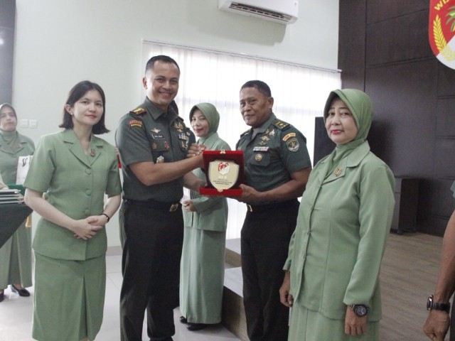 Dandim 0507/Bekasi Pimpin Pelepasan Perwira, Bintara Dan PNS Purna Tugas
