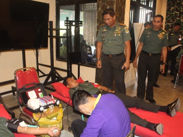 Dandim 0510/Tigaraksa Pantau Langsung Donor Darah: Jaga Stock Darah Untuk Masyarakat