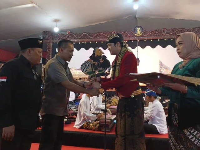 Meriahkan HUT Kemerdekaan RI Ke 79, Kodim 0505/Jakarta Timur Gelar Wayang Kulit