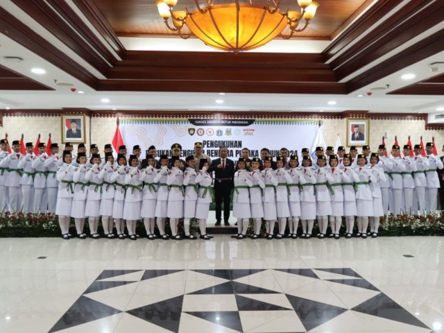 Dandim 0504/Jakarta Selatan Hadiri Pengukuhan Paskibraka Tingkat Kota Jakarta Selatan