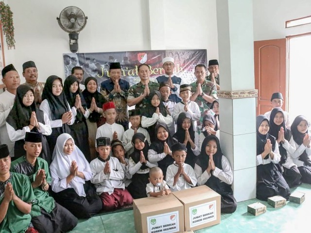 Korem 052/Wkr Terus Berbagi Kepada Anak Yatim dan Kaum Dhuafa