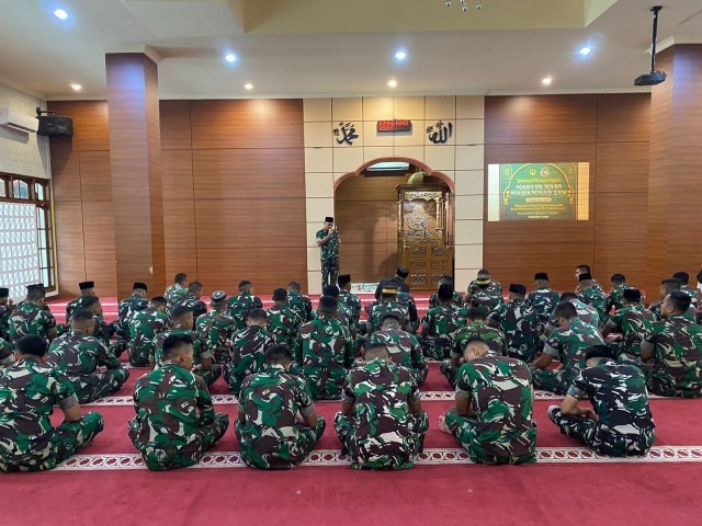 Keluarga Besar Batalyon Arhanud 6/BAY Gelar Peringatan Maulid Nabi Muhammad SAW 1446 H/2024 M