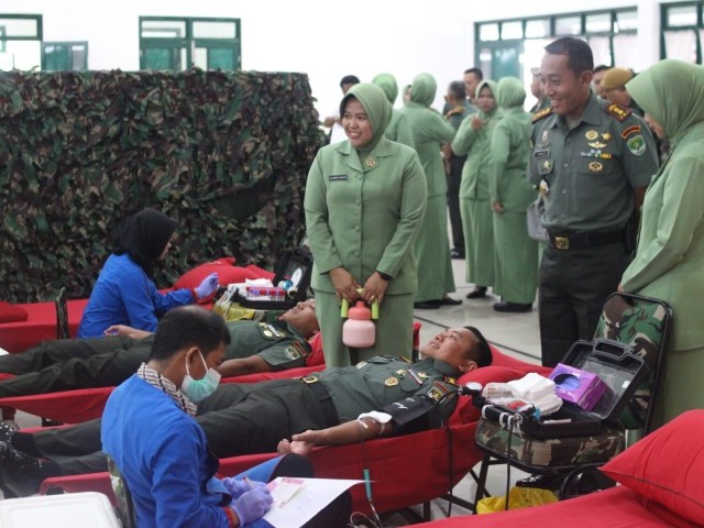 Peringati HUT Arhanud TNI AD ke-78 Menarhanud 1/F Laksanakan Donor Darah