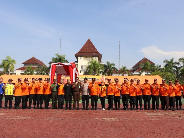 Kasdim 0509/Kab. Bekasi Hadiri Apel Kesiapsiagaan Bencana Hidrometeorologi dan Kesiapan Pilkada Kabupaten Bekasi 2024