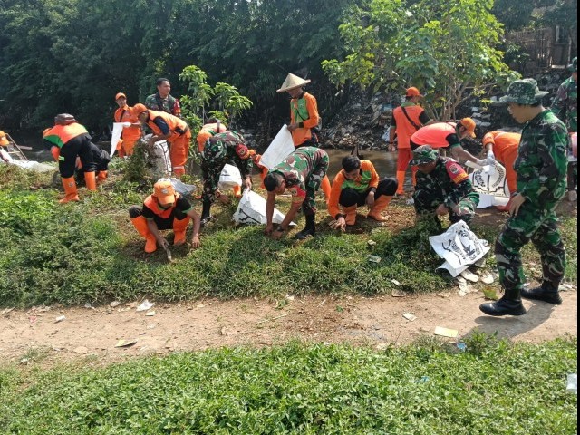 Karya Bakti Pembersihan Fasos, Fasum oleh Koramil 01/Jatinegara