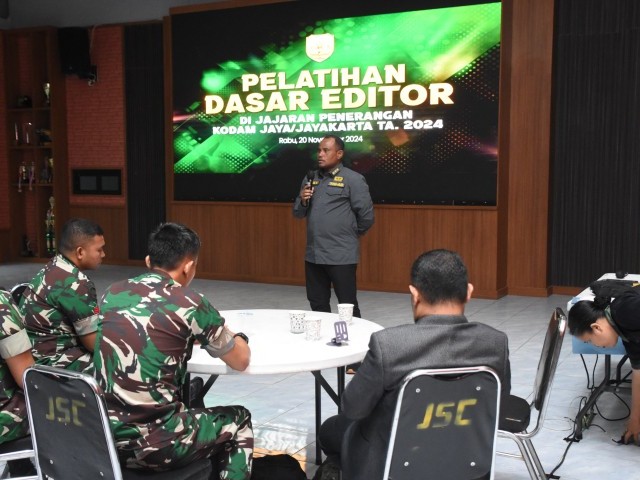 Kapendam Jaya Ajak Personel Kodam Jaya Tingkatkan Kemampuan Jurnalistik di Era Digital