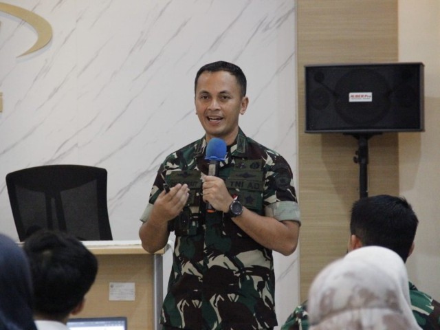 Dandim 0507/Bekasi Berikan Materi Wawasan Kebangsaan pada Kegiatan Bintalnas KPPN Kota Bekasi