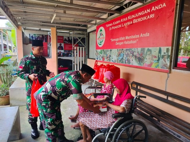Pondok Lansia Berdikari Jadi Sasaran Jum'at Berkah Kodim 0510/Tigaraksa Kali ini