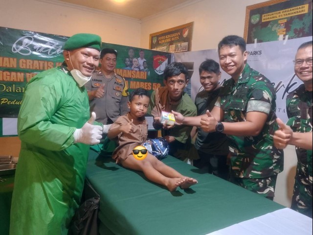 Khitanan Massal Gratis Bersama Koramil 01/Tamansari dan Vihara Avalokitesvara Mabes 58
