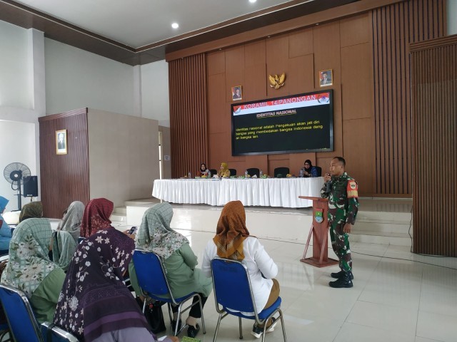 Babinsa Koramil 14/Panongan Sosialisasi Tentang Pembinaan Wawasan Kebangsaan dan Ketahanan Nasional