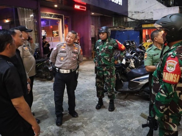 Koramil dan Polsek Tebet Laksanakan Patroli Antisipasi Gangguan Kamtibmas