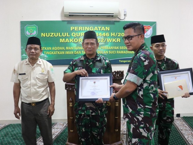 Gelar Peringatan Nuzulul Qur'an, Korem 052/Wkr Berikan Penghargaan