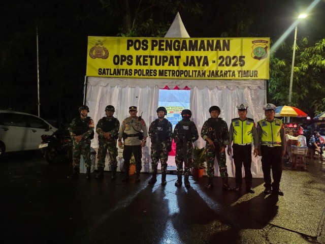 H+2 Lebaran, Koramil 03/Pasar Rebo Melaksanakan Patroli Guantibmas