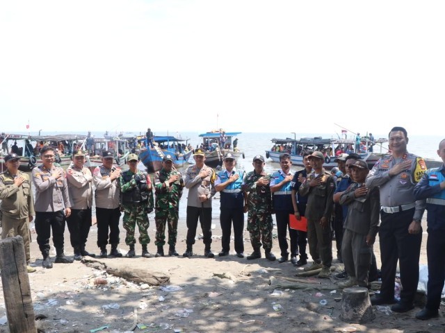 Babinsa Teluknaga Lakukan Monitoring di Lokasi Wisata 