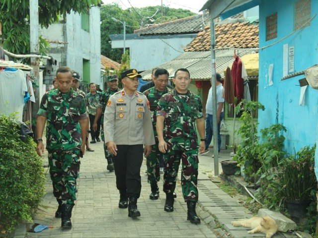 Kolonel Inf Ary Sutrisno Pimpin Karya Bakti TNI Masuk Kota