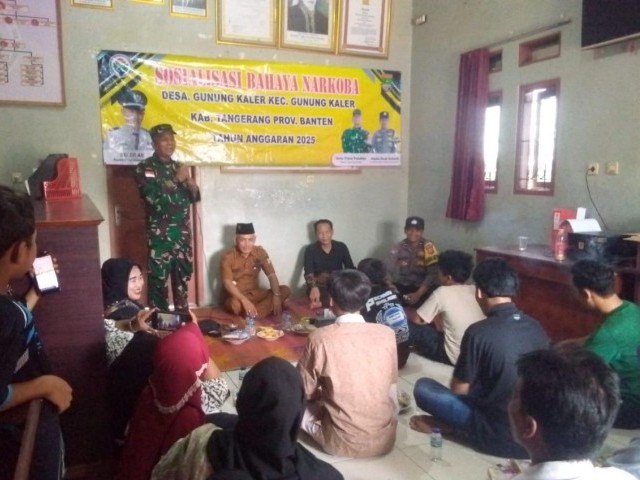 Koramil 07/Kresek dan Polsek Kresek Sosialisasikan Bahaya Narkoba di Desa Gunung Kaler