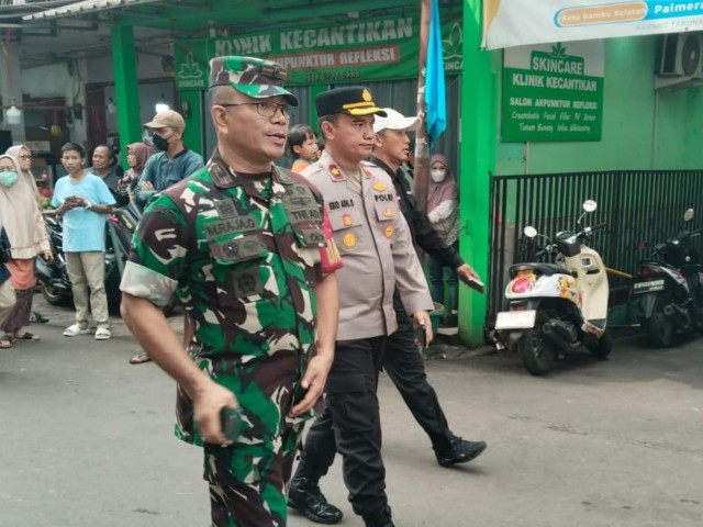 Wujud Sinergitas, Danramil 03/Grogol Petamburan dan Tiga Pilar Kecamatan Palmerah Hadiri Apel Gabungan Penertiban PKL