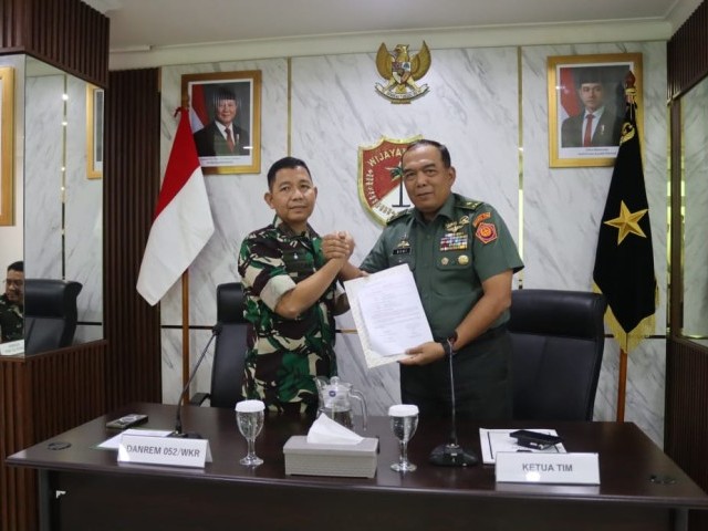 Audit Ketaatan Itjen TNI : Korem 052/Wkr Sambut Dengan Transparansi Penuh