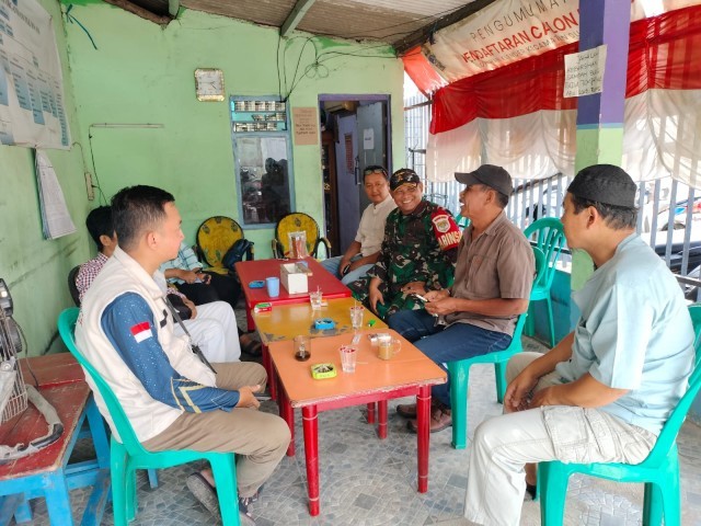 Babinsa Klender Gandeng Ketua RT dan Warga, Perkuat Sinergi Demi Lingkungan Aman dan Nyaman
