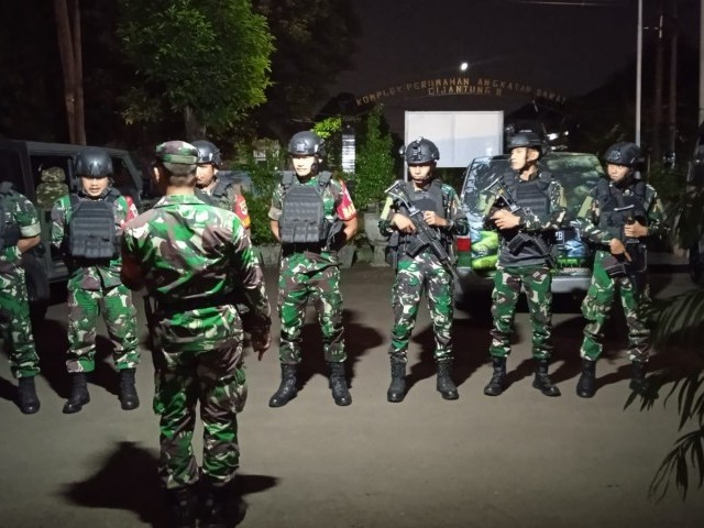 Koramil 03/Pasar Rebo, Ciracas Giat Patroli Guantibmas, Ciptakan Wilayah Kondusif