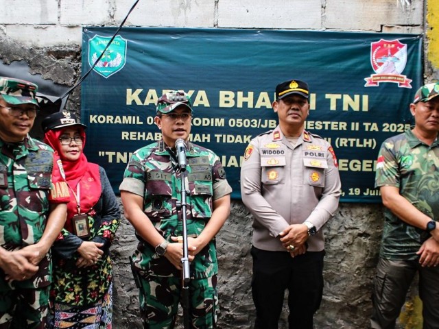 Karya Bhakti TNI, Dandim 0503/JB Tinjau Launching Program Bedah Rumah Tidak Layak Huni (RTLH)