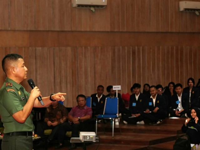 Membangun Fondasi Kepemimpinan Bangsa : Danrem 052/Wkr Berbagi Ilmu dengan Mahasiswa Pramita Indonesia