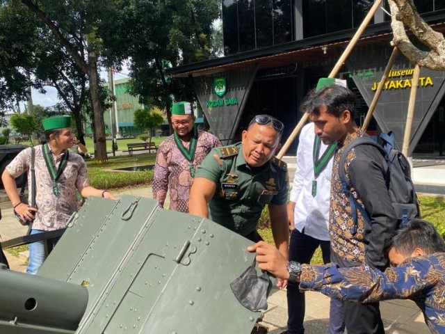 Himpunan Mahasiswa Islam se-Jadetabek kunjungi Kodam Jaya