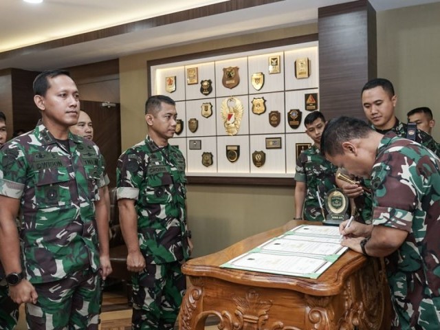 Pangdam Jaya Pimpin Acara Penyerahan Jabatan Dilingkungan Makodam Jaya