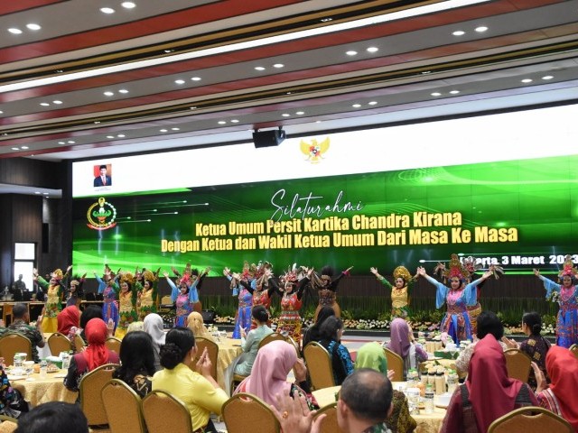 Temu Kangen Ketua Umum Persit Kartika Chandra Kirana Dari Masa ke Masa