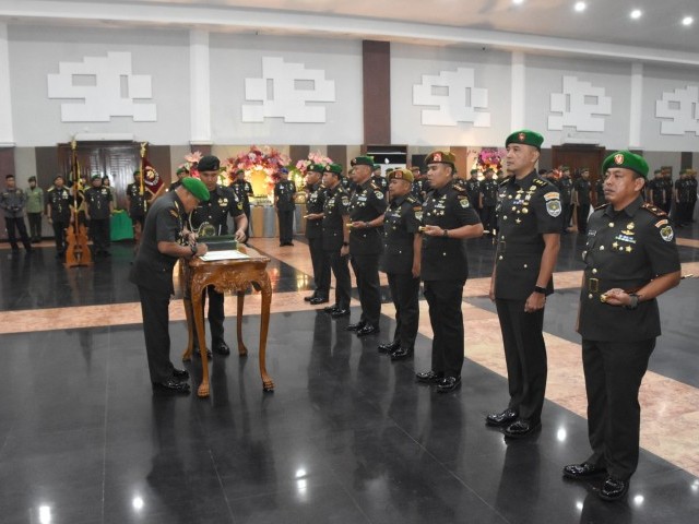 4 Jabatan Strategis Kodam Jaya Diserahterimakan