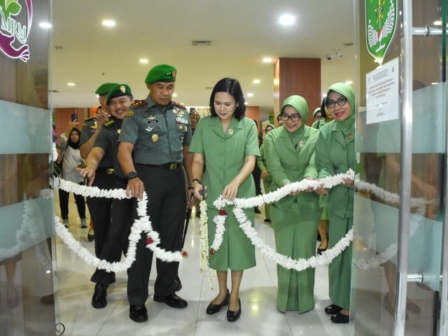 Pangdam Jaya Resmikan Ruang Flamboyan Rumkit Tk II Muh. Ridwan Meuraksa Kesdam Jaya