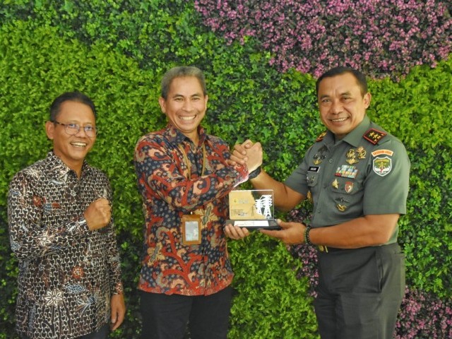 Pangdam Jaya Menerima Audiensi PT. PLN (Persero) UID Jakarta Raya dan UIT JBB (Jawa Bagian Barat)