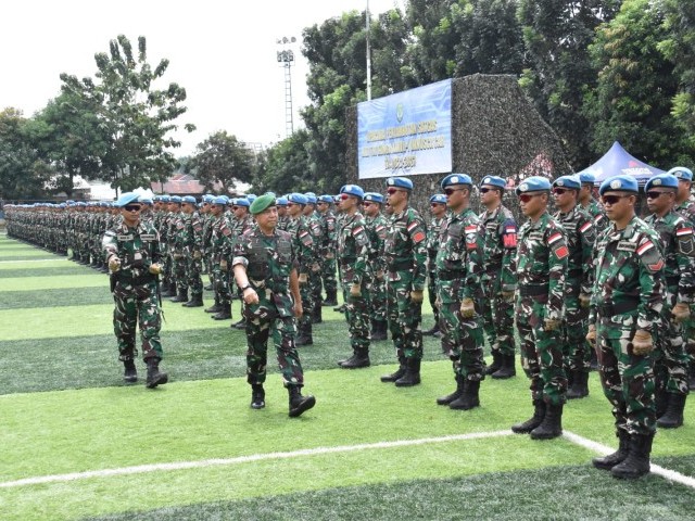 Tradisi Penyambutan Personel Purna Tugas Satgas Kizi TNI Konga XXXVll-l MINUSCA Car TA. 2022 Main Body Denzipur 3/ATD Kodam Jaya