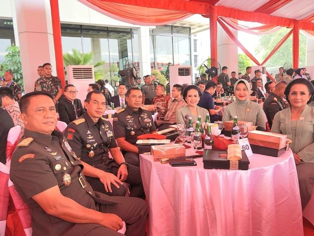 Pangdam Jaya hadiri Upacara Serah Terima Jabatan dan Lepas Sambut Panglima  TNl