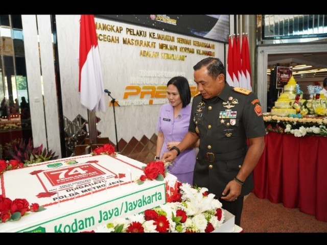 Jalin Sinergitas, Pangdam Jaya hadiri HUT ke-74 Polda Metro Jaya