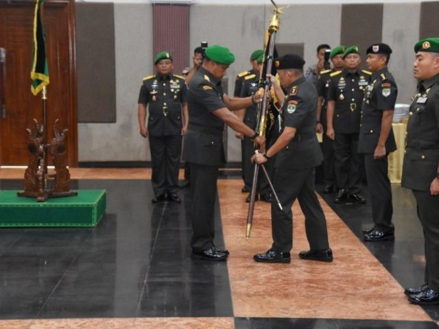 Pangdam Jaya Pimpin Serah Terima Jabatan Delapan Pamen Kodam Jaya