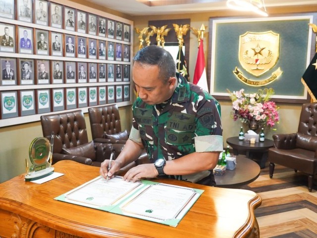 Ikuti Pendidikan, Kazidam Jaya Serahkan Jabatannya ke Pangdam Jaya