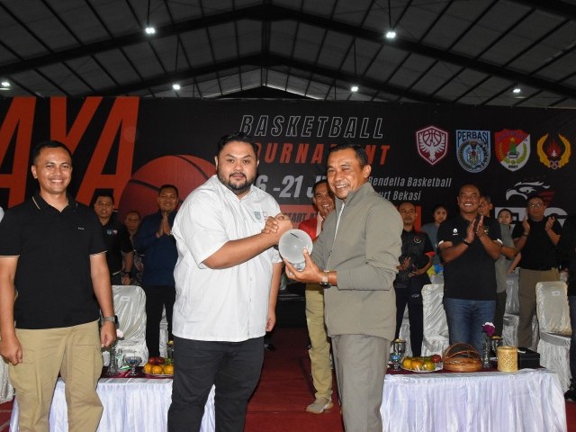 Pangdam Jaya Buka Turnamen Bola Basket Jayakarta Cup 2024