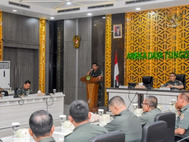 Kasdam Jaya Buka Taklimat Awal Pengawasan Audit Kinerja Itjenad Satker Jajaran Kodam Jaya TA 2024