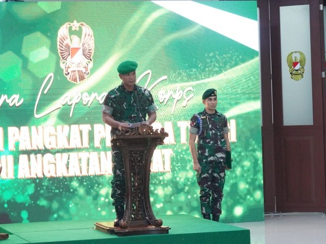 13 Perwira Tinggi (Pati) Menerima Kenaikan Pangkat
