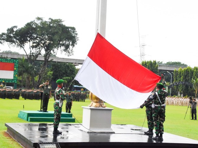 Tingkatkan Jiwa Nasionalisme, Kodam Jaya Laksanakan Upacara