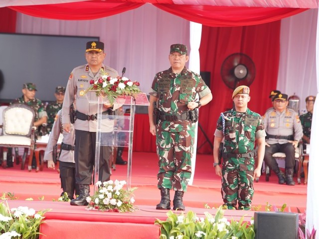 Pangdam Jaya dan Kapolda Metro Jaya Pimpin Apel Kesiapan Pasukan Menghadapi Hari Buruh 1 Mei 2025