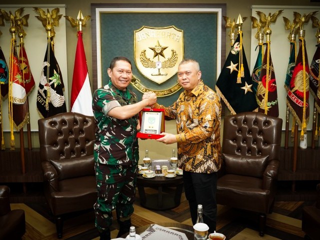 Pangdam Jaya Terima Audiensi Menteri Perhubungan : Pererat Silaturahmi dan Antisipasi Isu Negatif di Media Sosial