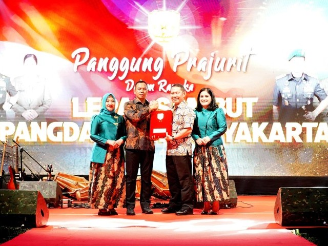 Jejak Pengabdian dan Harapan Baru di Malam Lepas Sambut Pangdam Jaya